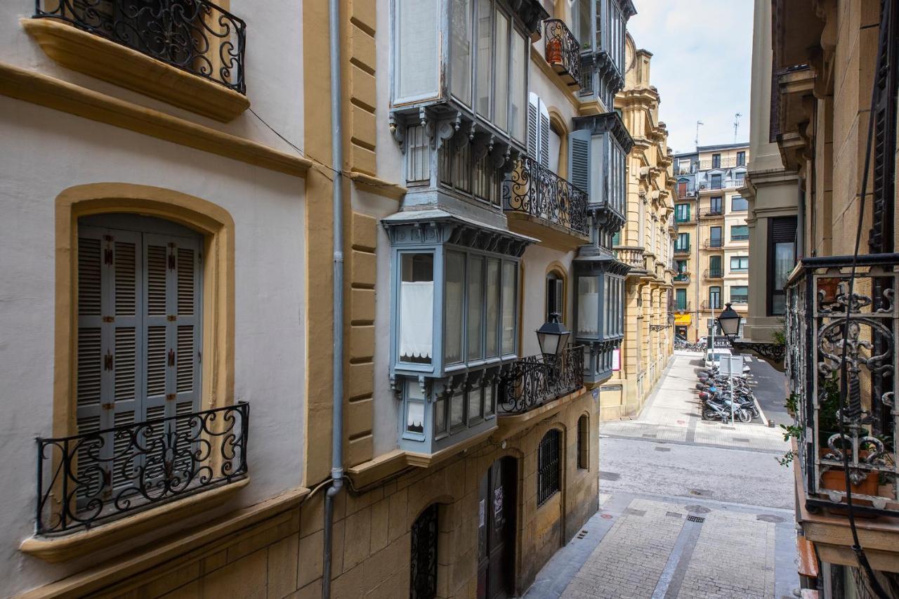 Spacious Central Old Town Apartment San Sebastián Esterno foto